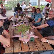 Petra und Achim: Einkehr bei 'Herrn Frรถhlich' in Kirchzarten Petra und Achim: Einkehr bei 'Herrn Frรถhlich' in Kirchzarten