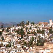 Blick auf  Granada von der Alhambra aus