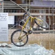 Dusan Minarik: ein Zweirad geparkt
