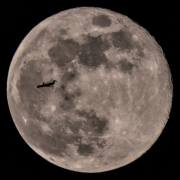 Stefan Scheurer: Flugzeug
