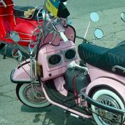 Michael Christ: Die pinke Vespa - kleines Extra für Klaus :-)