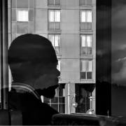ARMIN-BURGER-BLICK-DURCH-DIE-STRASSENBAHN