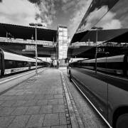 ARMIN-BURGER-ZUGENDE-AM-BUSBAHNHOF-