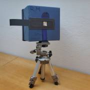 Pinhole-Kamera III - "Haselblat"  :-)