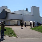 UB_Frank Gehry_Factory Building_1989